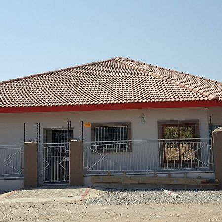 White City Inn Gaborone Eksteriør billede